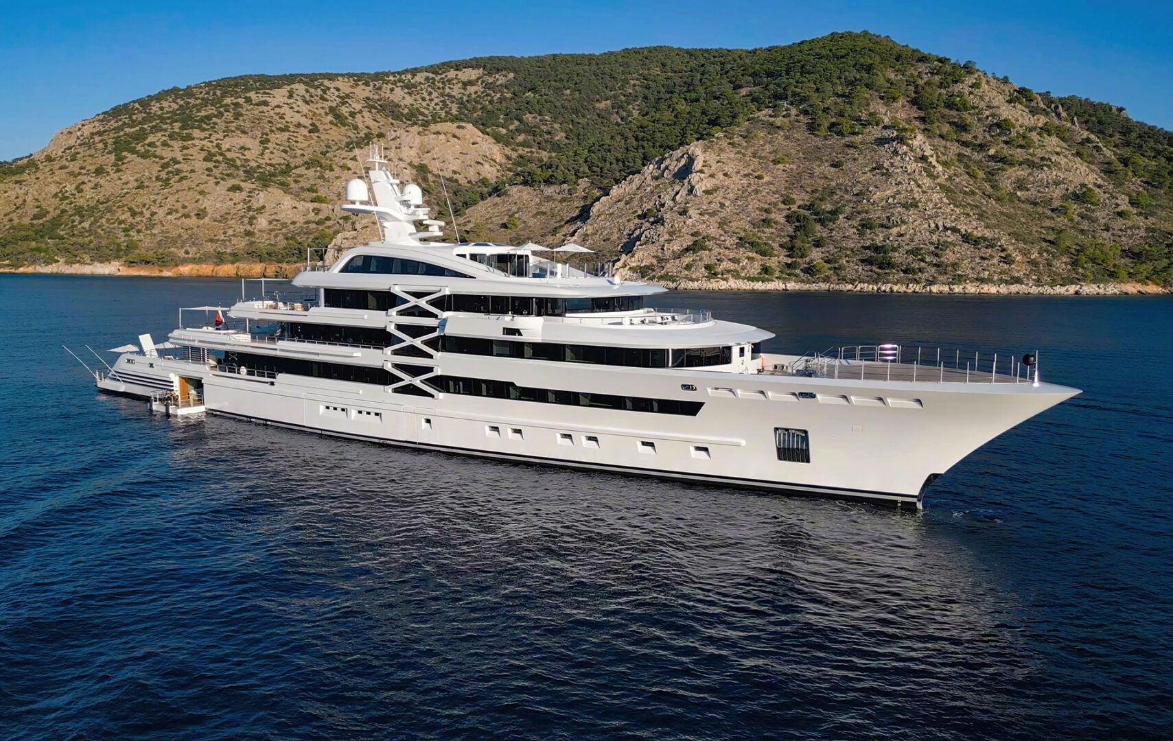 Private charter vessel — identity withheld